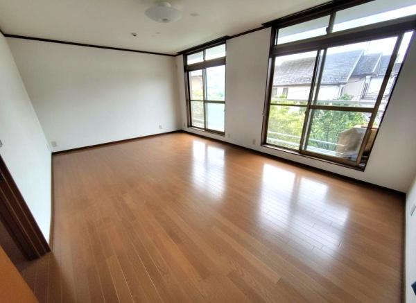 流山市平和台５丁目の中古一戸建て