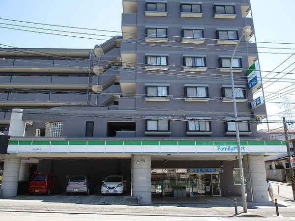 横浜市戸塚区名瀬町の土地(ファミリーマート戸塚名瀬町店)