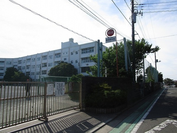 横浜市戸塚区小雀町の新築一戸建(横浜市立小雀小学校)