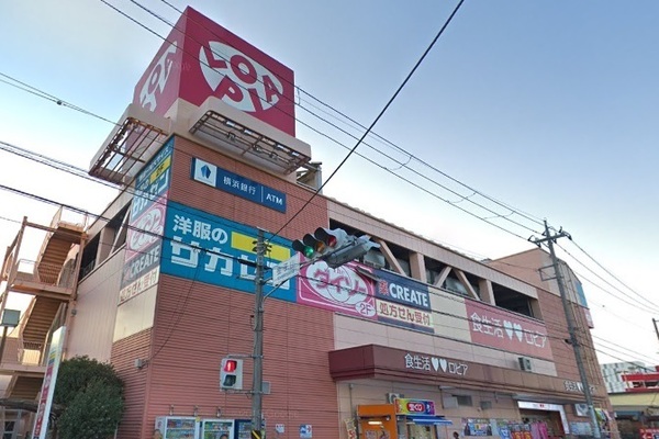 横浜市泉区上飯田町の新築一戸建(ロピアいずみ中央店)