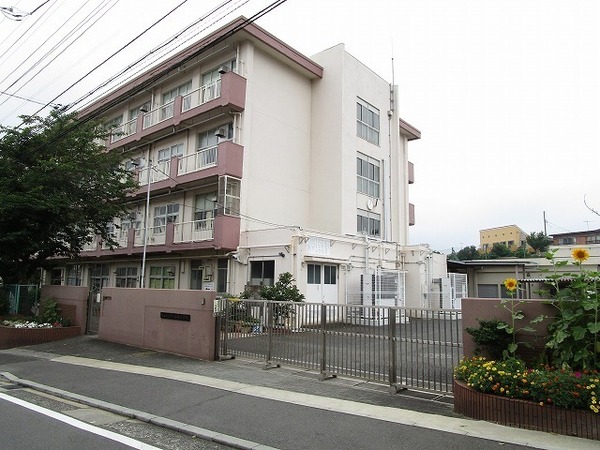 横浜市港南区芹が谷４丁目の土地(横浜市立芹が谷南小学校)