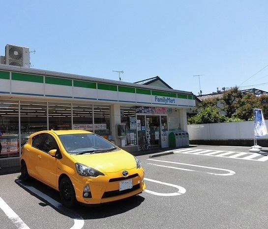 影取町5号棟(ファミリーマート影取鉄砲宿店)