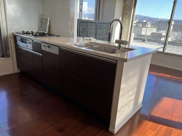 ザ・レジデンス御所西