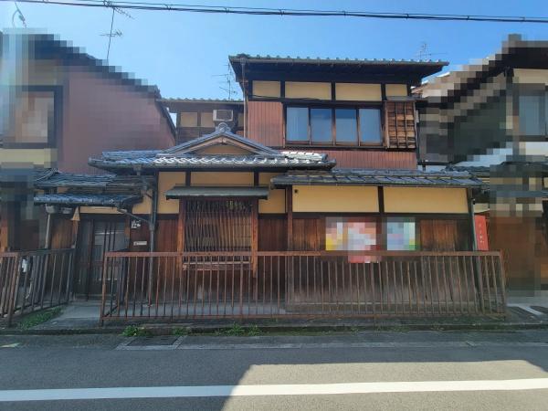 京都市上京区竹屋町通千本東入主税町の中古一戸建