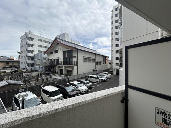 コスモトゥデイ