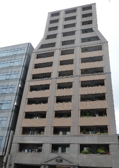 アバンエスパス四条