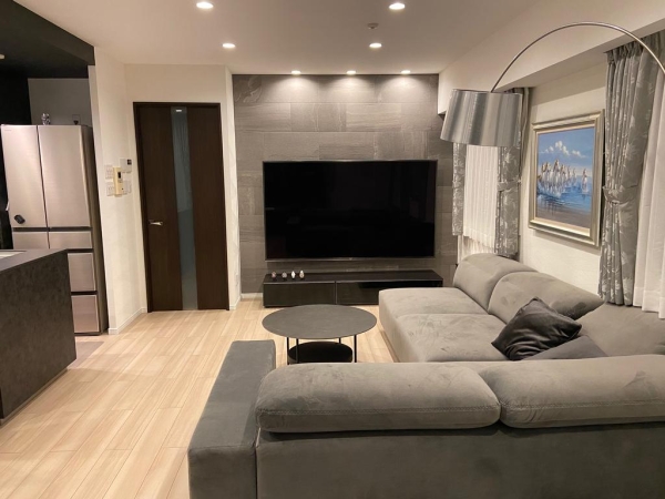 アバンエスパス四条