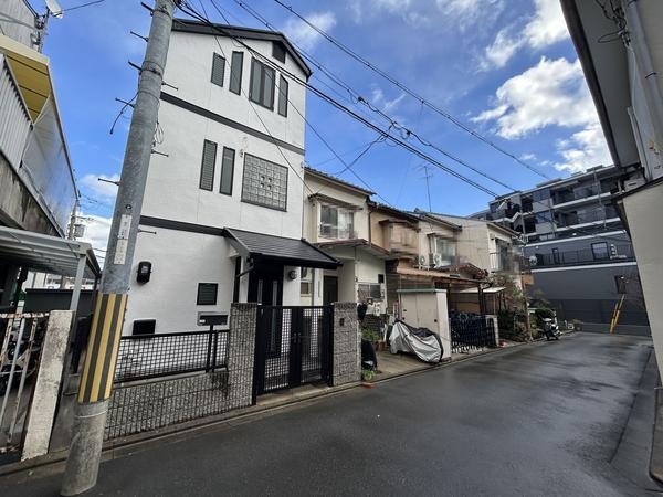 京都市中京区西ノ京南大炊御門町の中古一戸建て