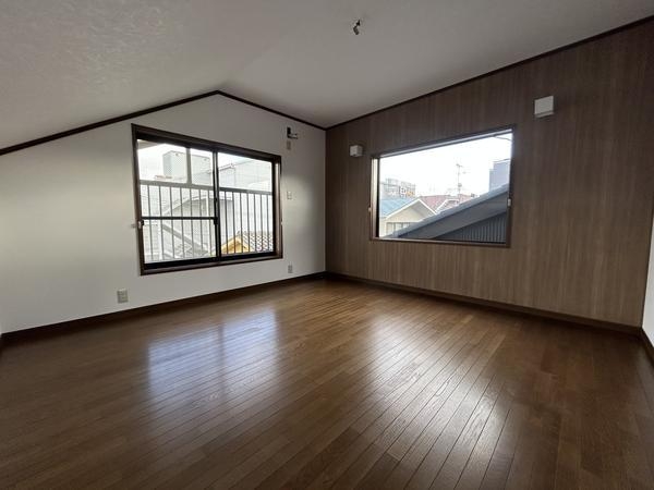 京都市中京区西ノ京南大炊御門町の中古一戸建て