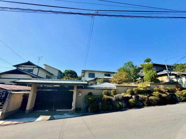 右京区太秦中山町　中古戸建