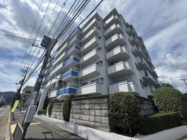 ライトコート嵯峨