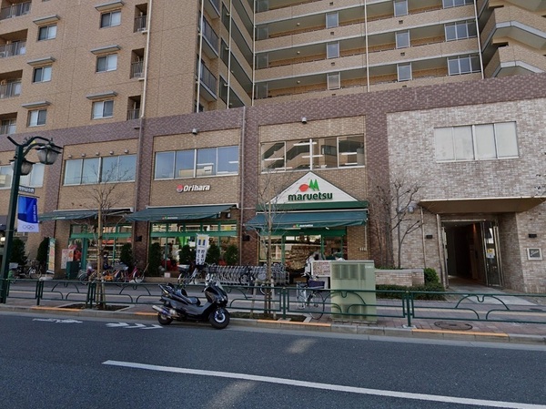 ハイツ西日暮里(マルエツ西日暮里店)
