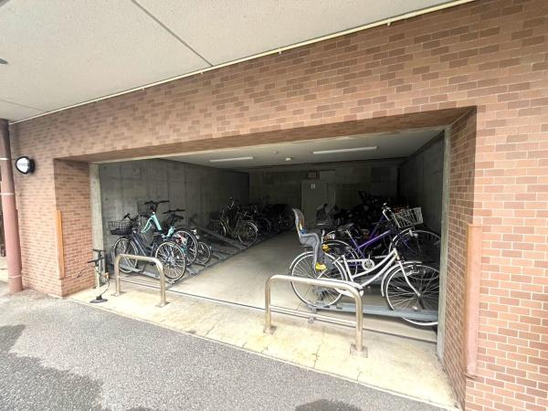 ライオンズマンション日暮里南公園