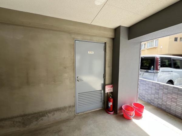 セザール荒川