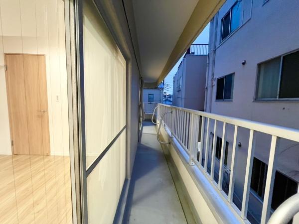 ユテライズ根岸(バルコニー)