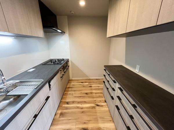 リーデンスタワー