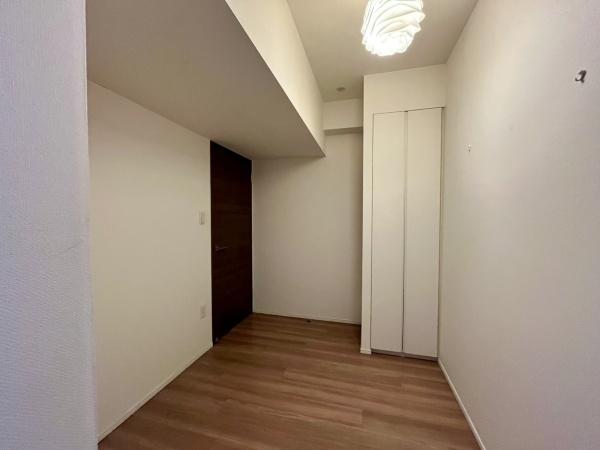 リストレジデンス西日暮里弐番館
