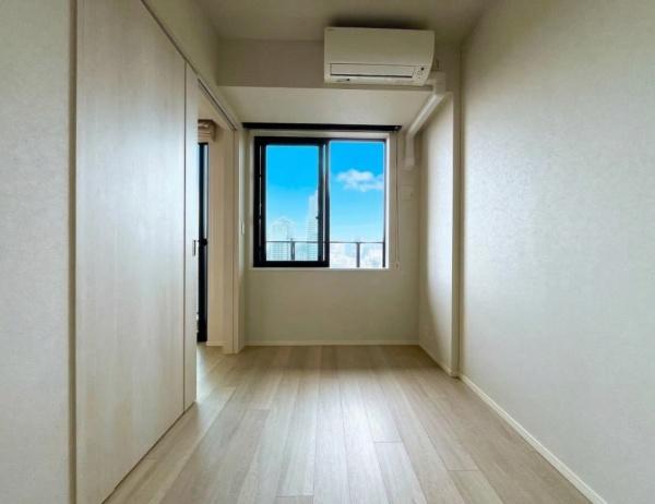MID　TOWER　GRAND