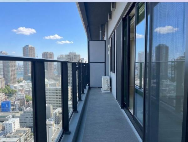 MID　TOWER　GRAND