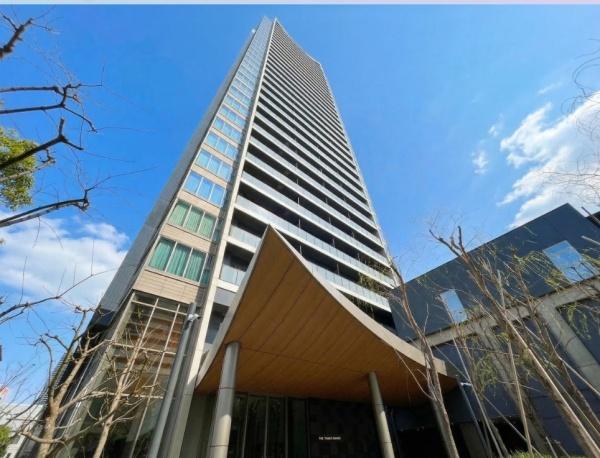 MID　TOWER　GRAND