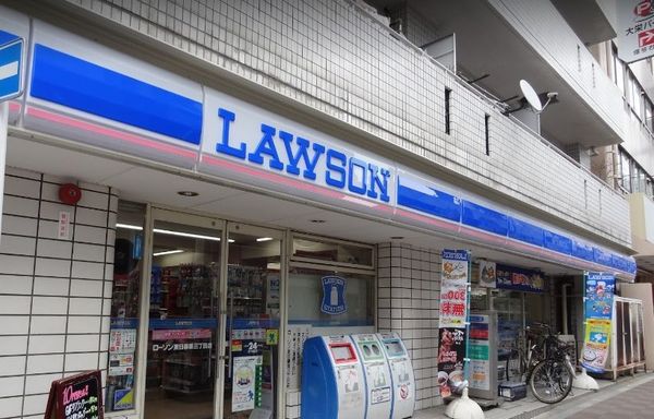 ラ・グラース日暮里(ローソン東日暮里三丁目店)