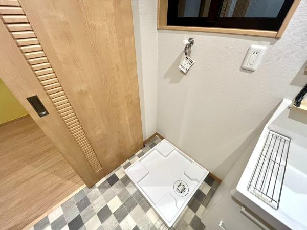 荒川区西日暮里２丁目の中古一戸建て