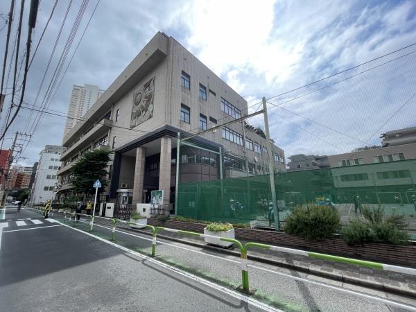 ステーションガーデンタワー(荒川区立ひぐらし小学校)