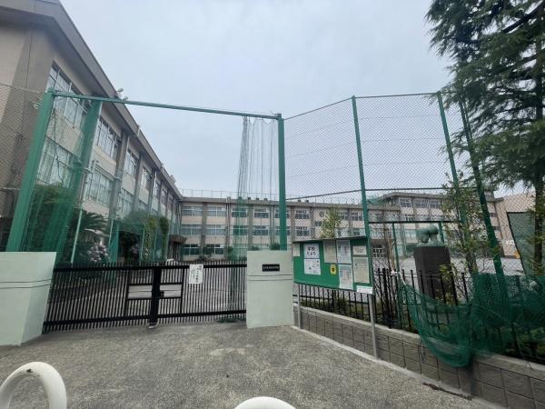 荒川区東尾久１丁目の中古一戸建て(荒川区立第九中学校)