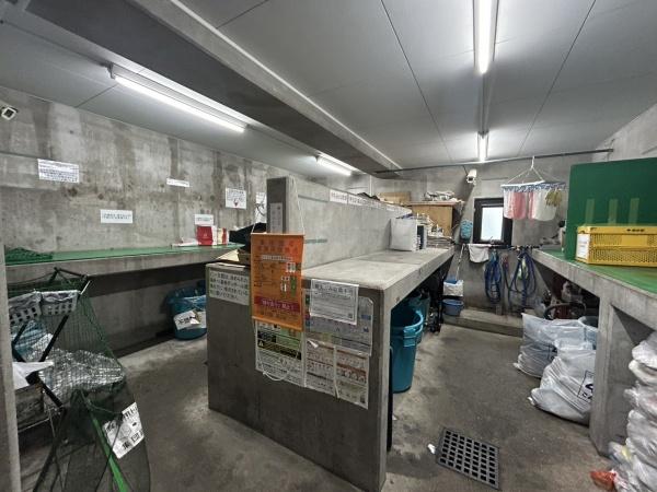 モリス日暮里駅前