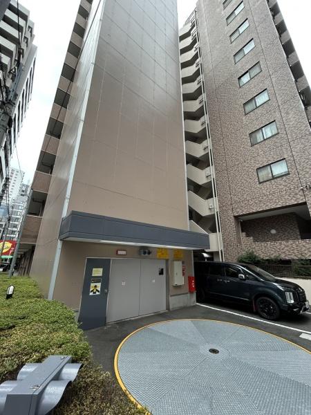 モリス日暮里駅前