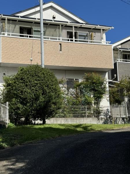 多摩市連光寺4丁目の中古一戸建