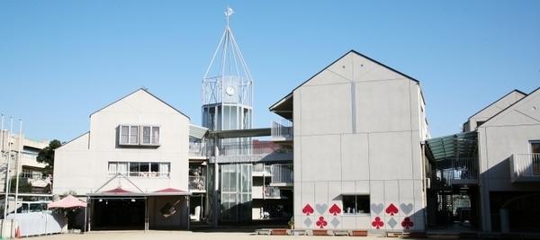 摂津市新在家2丁目の中古一戸建て(認定こども園摂津ひかり幼稚園)