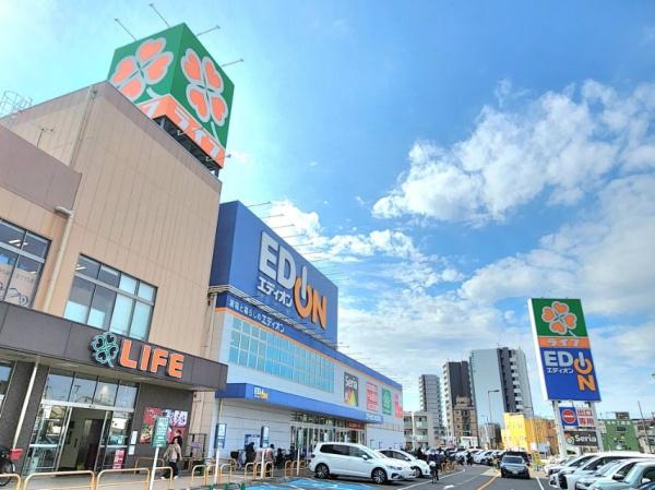 エバーグリーン淀川2号館(ライフ東淡路店)