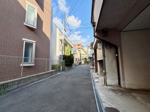 大阪市東淀川区北江口2丁目の中古一戸建て(前面道路含む現地写真)