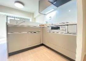 エバーグリーン新御堂