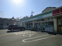 大阪市淀川区三津屋中２丁目の中古一戸建て(ファミリーマート三津屋中店)