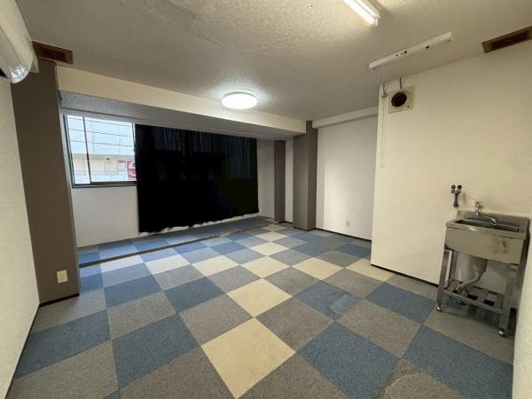 相川２丁目　一棟店舗ビル