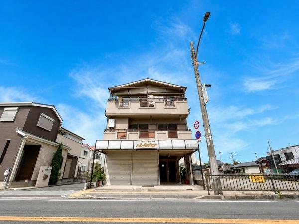 摂津市正雀２丁目　店舗付き戸建