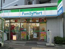 ステュディオ新大阪(ファミリーマート新大阪駅東口店)