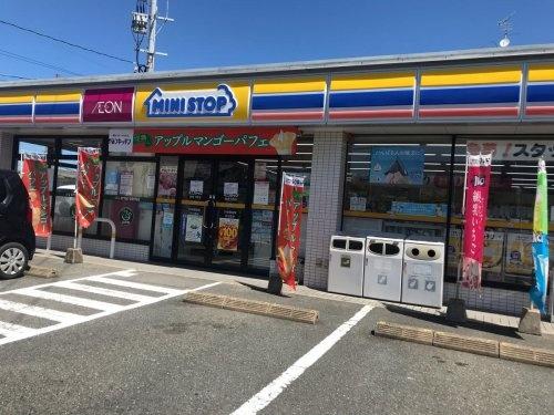 茨木市鮎川２丁目の中古一戸建て(ミニストップ高槻柳川町店)