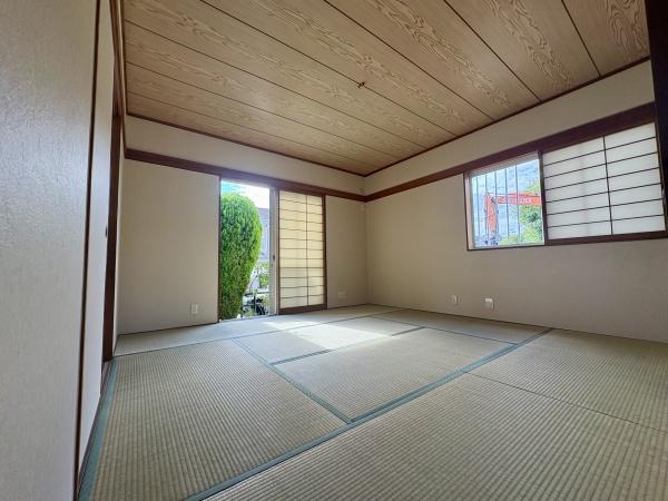 神戸市垂水区小束山２丁目の中古一戸建て