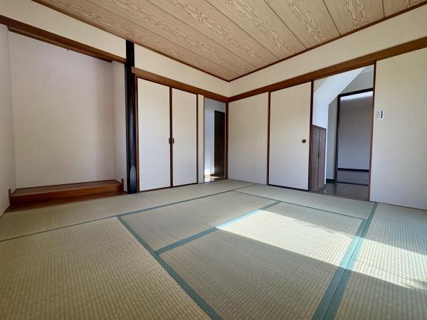神戸市垂水区小束山２丁目の中古一戸建て