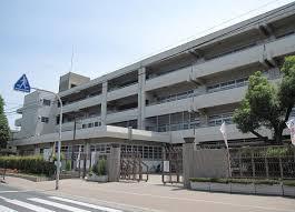 吹田市南吹田３丁目の中古一戸建て(吹田市立第六中学校)