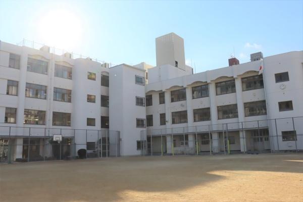 シティタワー大阪天満(大阪市立菅北小学校)