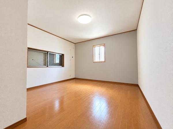 箕面市小野原東５丁目の中古一戸建て