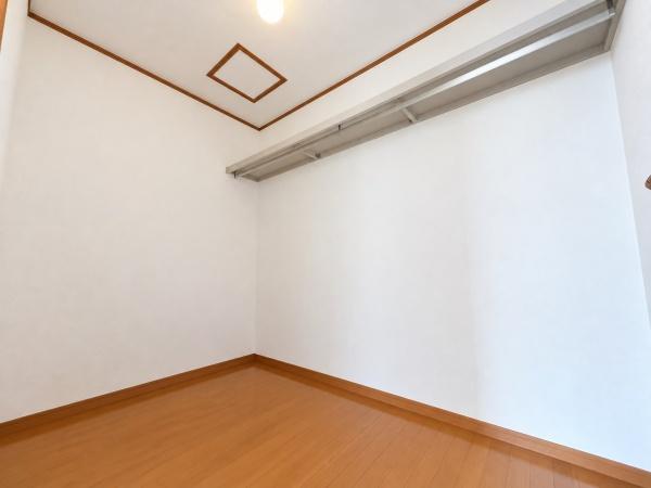 箕面市小野原東５丁目の中古一戸建て