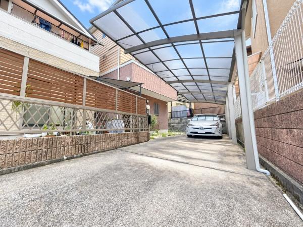 箕面市小野原東５丁目の中古一戸建て