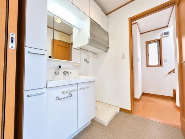 箕面市小野原東５丁目の中古一戸建て