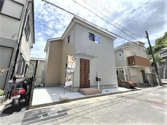 宝塚市花屋敷荘園二丁目