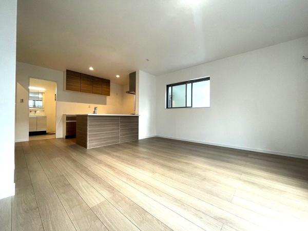 摂津市一津屋１丁目　新築戸建